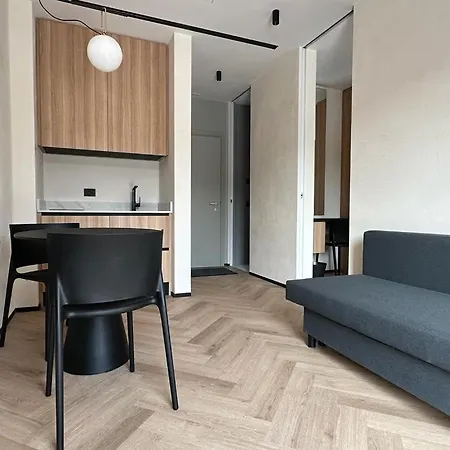 Apartment De Rerum Natura 3 *