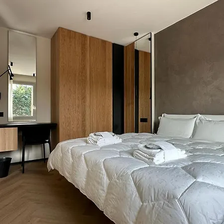 De Rerum Natura 3 Apartment Treponti