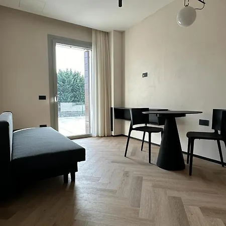 De Rerum Natura 3 Apartament Treponti